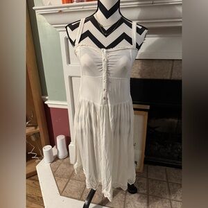 Beautiful POL clothing white jersey knit sundress with smocking